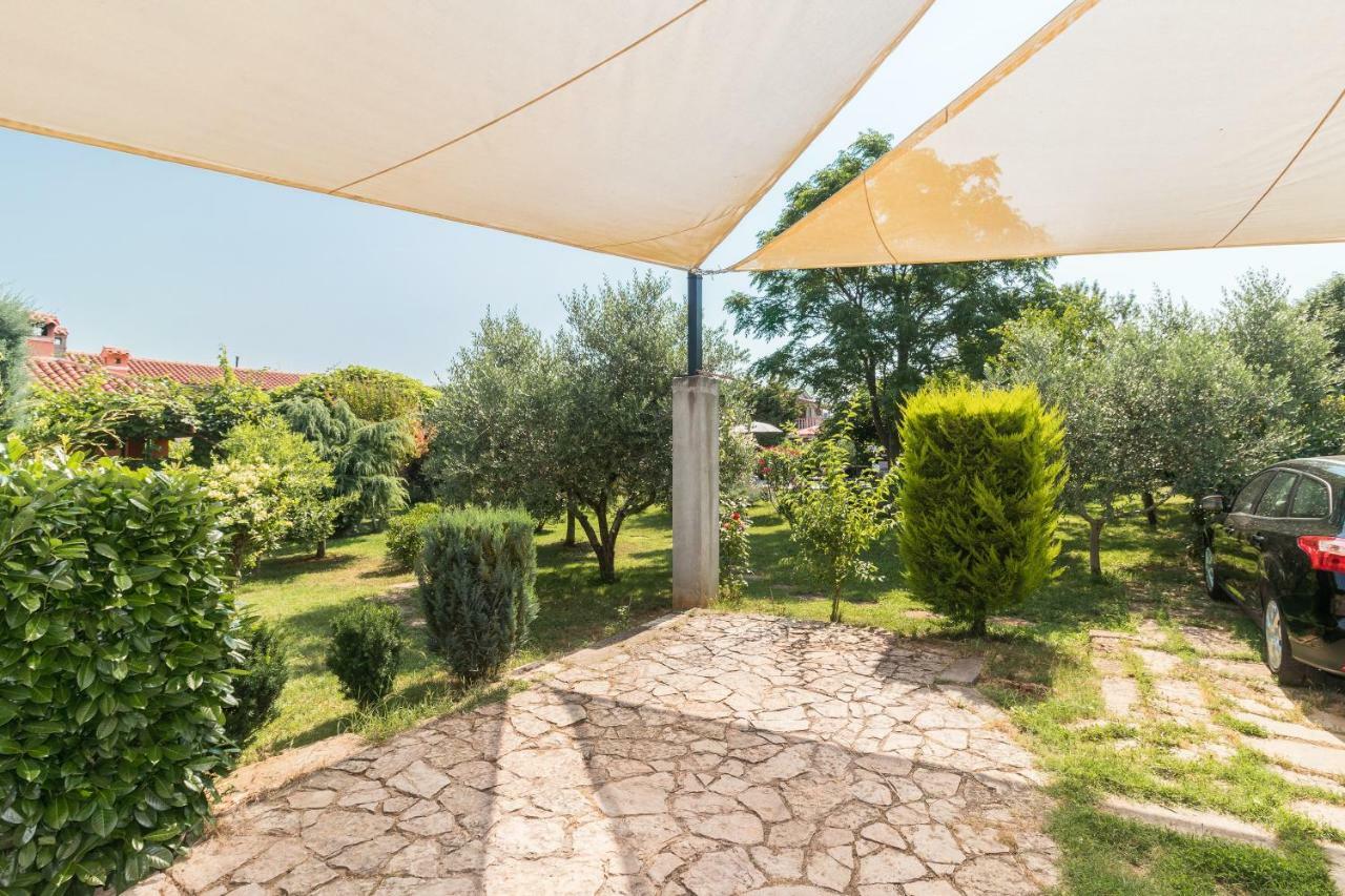 Country House Apartments Pula Exterior photo